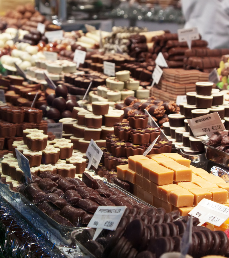 The Bittersweet Future of Cacao: For Farmers and Consumers 5 The Bittersweet Future of Cacao: For Farmers and Consumers 2